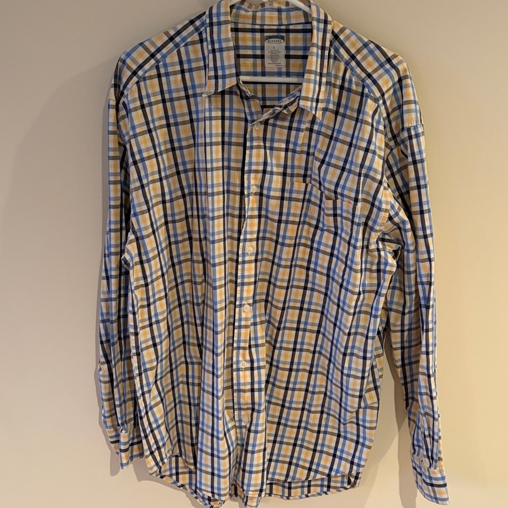 Old Navy Women’s button down blouse-large
